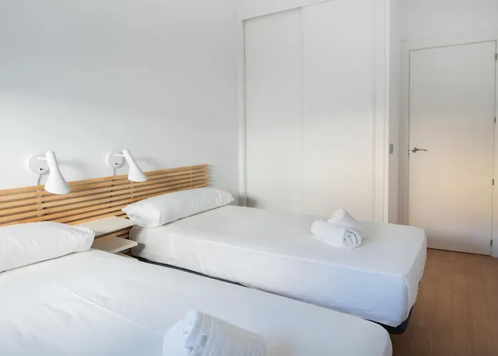 Cozy Modern Flat Terrace 2 Bedrooms 2 Bathrooms Appartamento