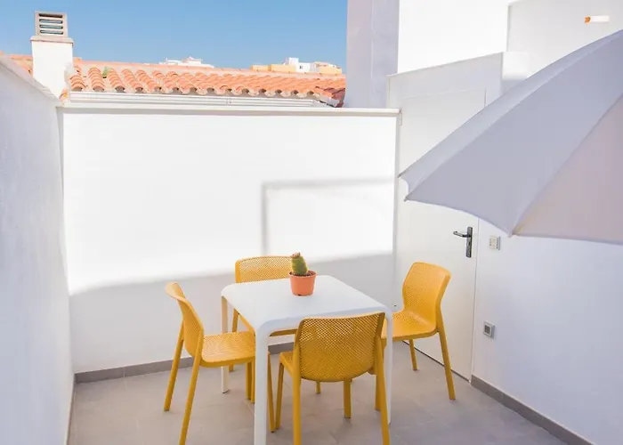Cozy Modern Flat Terrace 2 Bedrooms 2 Bathrooms Málaga